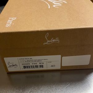 Women’s Christian Louboutin Shoe Box
